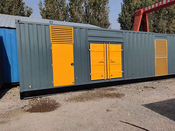 抚松300kw 柴油发电机组用多大的空气开关？