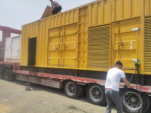 抚松除了负载情况和发动机维护，还有哪些因素会影响 200kw 柴油发电机的油耗？