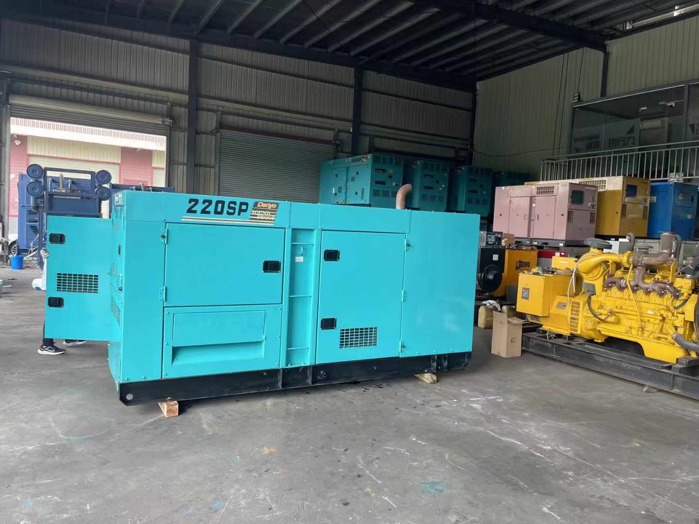 抚松800kW 柴油发电机的输出电流波动范围是多少？
